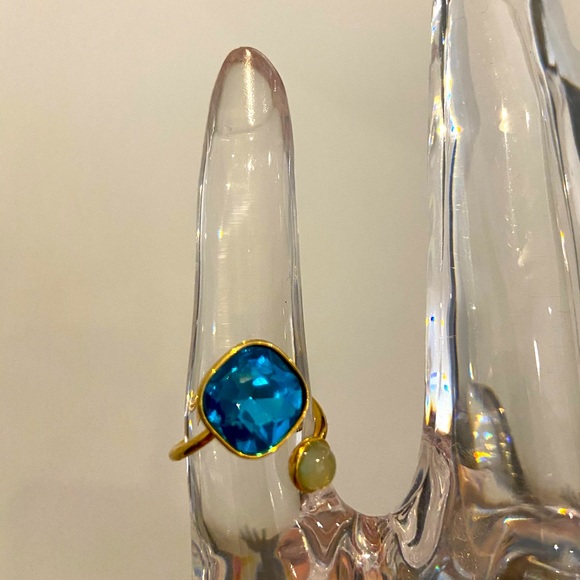 Blue stone Ring - Picture 2 of 3